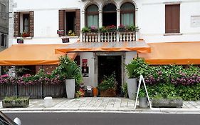 Ristorante Pizzeria al Mondo