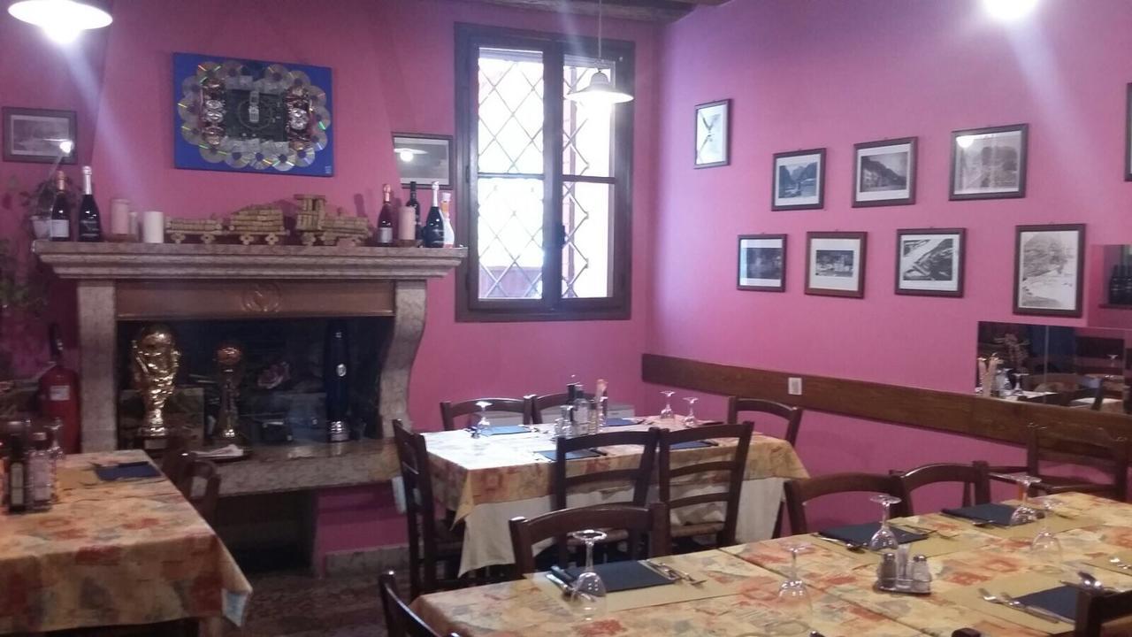 Ristorante Pizzeria al Mondo Valstagna Esterno foto